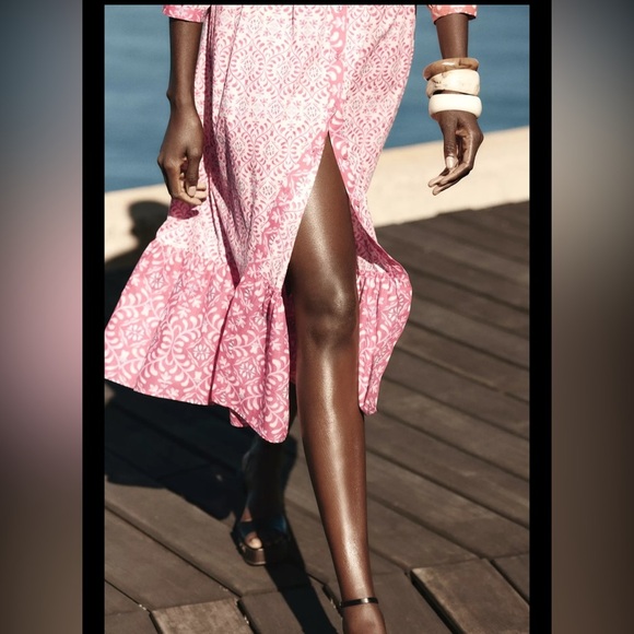 🔥🔥Zara Pink Patterned Midi Dress - Picture 4 of 9